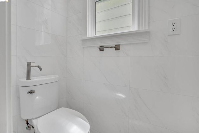 2312 35Th Ave, San Francisco, CA 94116