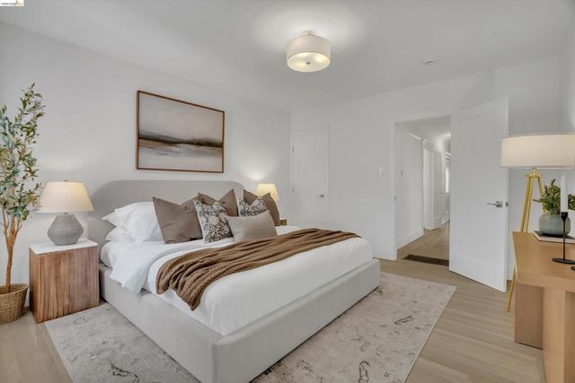 2312 35Th Ave, San Francisco, CA 94116