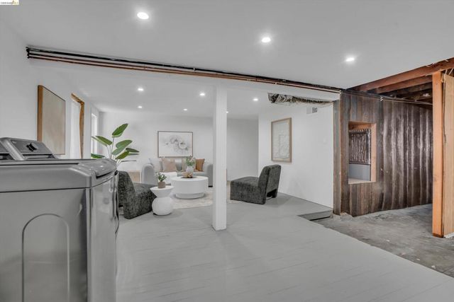 2312 35Th Ave, San Francisco, CA 94116