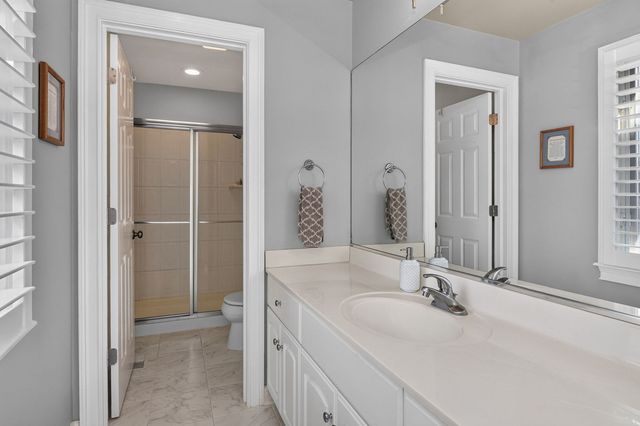 2439 Fawn Lake Circle, Naperville, IL 60564