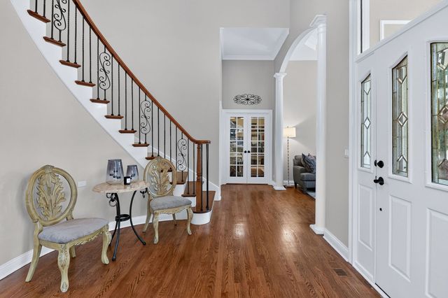 2439 Fawn Lake Circle, Naperville, IL 60564