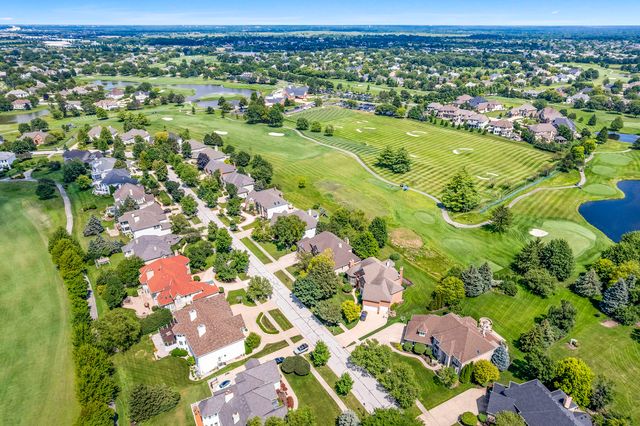 2439 Fawn Lake Circle, Naperville, IL 60564