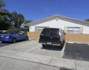 5311 NW 16th St, Lauderhill, FL 33313