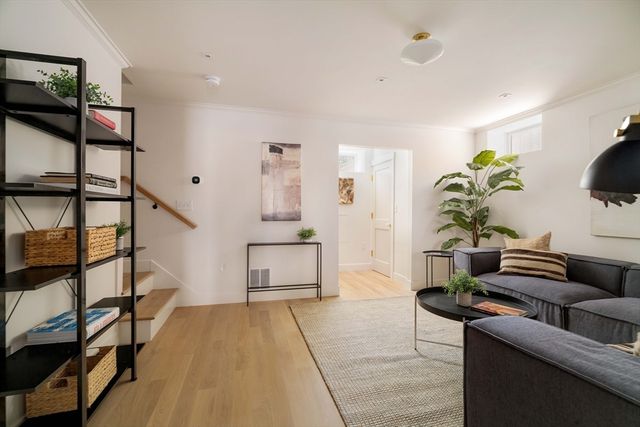 23 Ellery Street 23, Cambridge, MA 02138