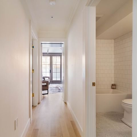 23 Ellery Street 23, Cambridge, MA 02138