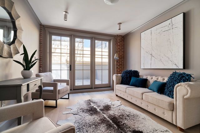 23 Ellery Street 23, Cambridge, MA 02138