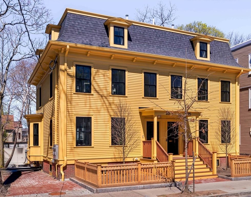 23 Ellery Street 23, Cambridge, MA 02138