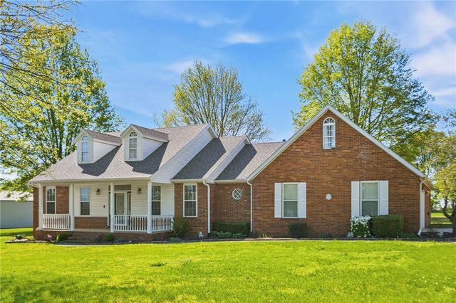3473 Grapevine Drive, Tontitown, AR 72762