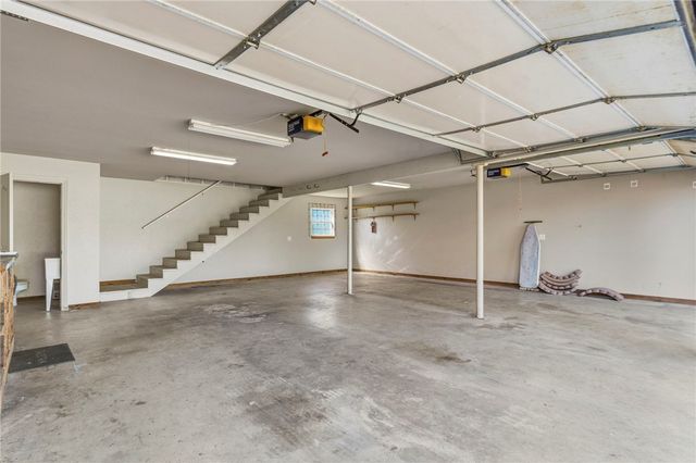 3473 Grapevine Drive, Tontitown, AR 72762