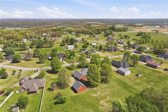 3473 Grapevine Drive, Tontitown, AR 72762