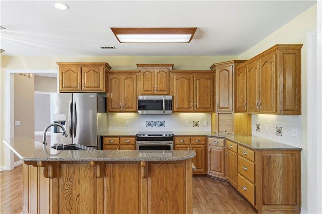 3473 Grapevine Drive, Tontitown, AR 72762