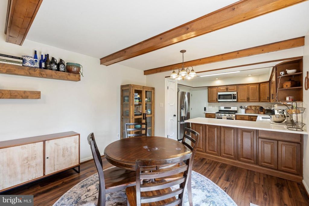 Image 25 of property listing at 7425 SIMMS LANDING RD, Port Tobacco, MD 20677