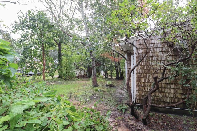 64 Sunset Ln, Dennis, MA 02670