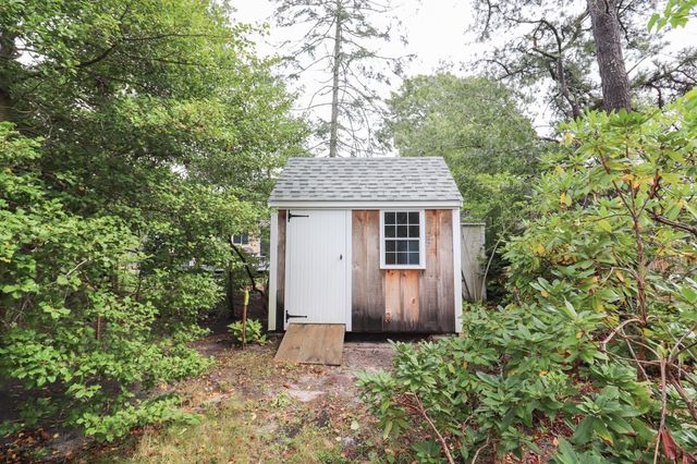 64 Sunset Ln, Dennis, MA 02670