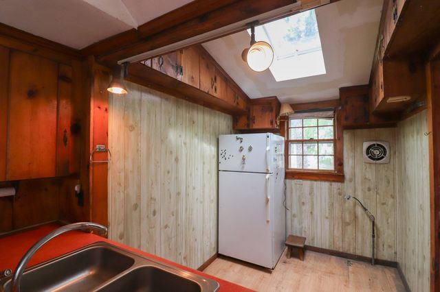 64 Sunset Ln, Dennis, MA 02670