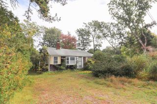 64 Sunset Ln, Dennis, MA 02670