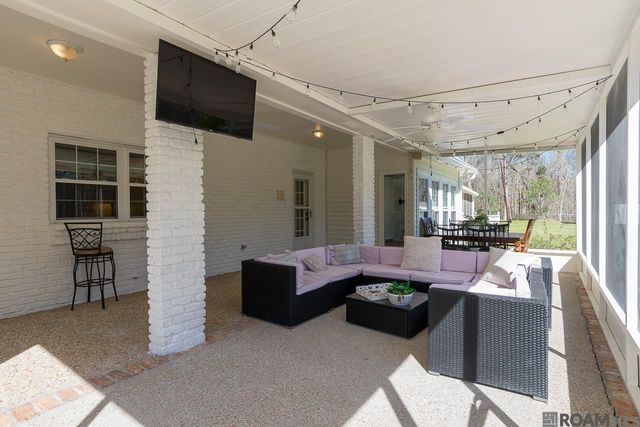 1045 Daisy Ave, St Gabriel, LA 70776