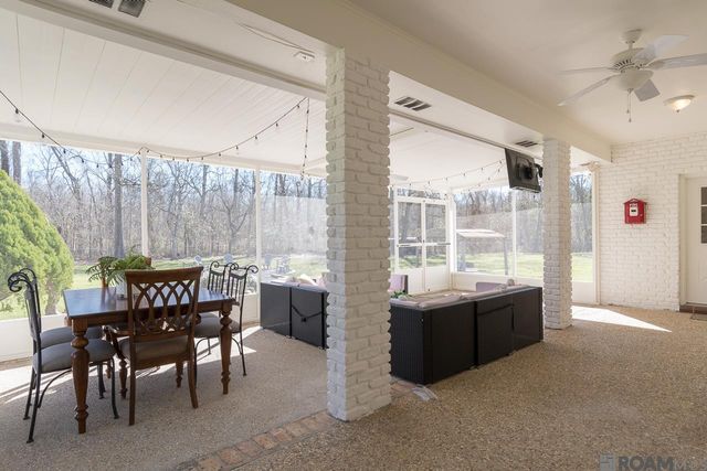 1045 Daisy Ave, St Gabriel, LA 70776