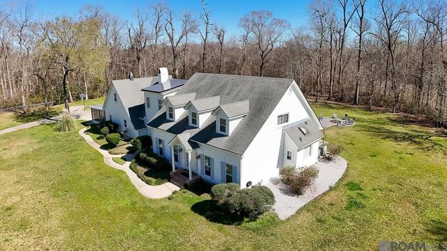 1045 Daisy Ave, St Gabriel, LA 70776