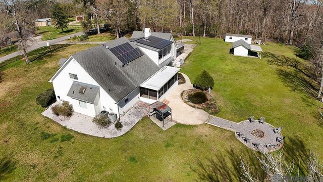 1045 Daisy Ave, St Gabriel, LA 70776