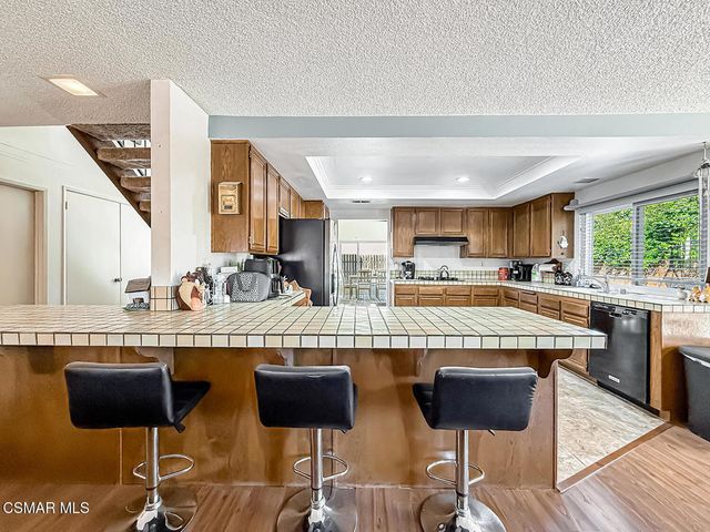 564 Strauss Drive, Newbury Park, CA 91320