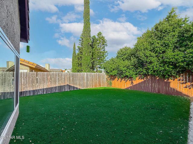 564 Strauss Drive, Newbury Park, CA 91320