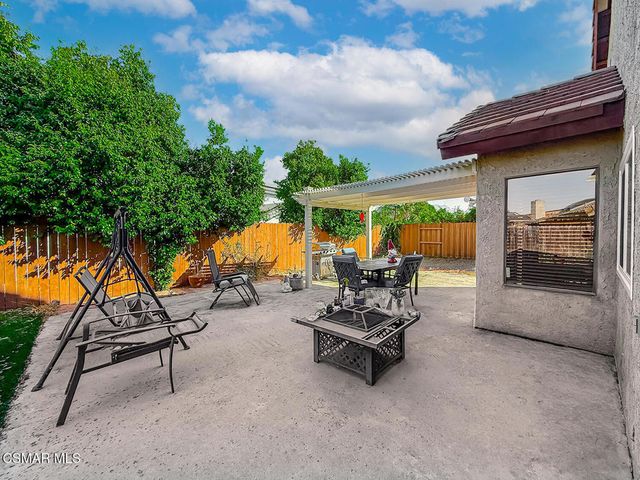 564 Strauss Drive, Newbury Park, CA 91320
