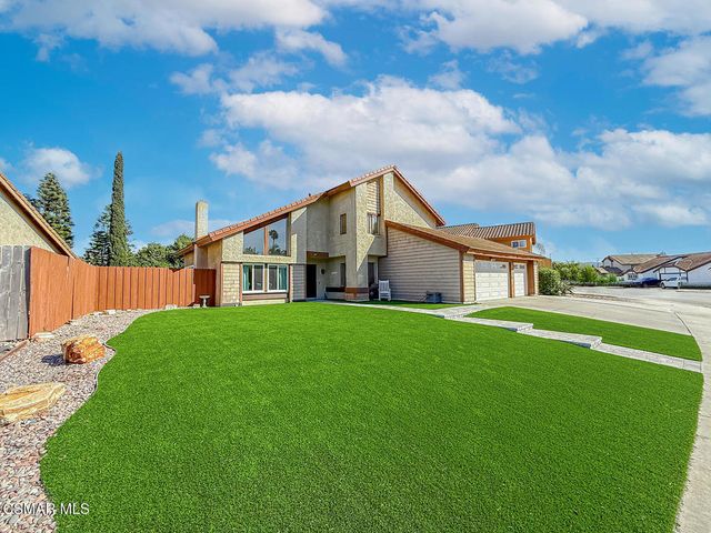 564 Strauss Drive, Newbury Park, CA 91320