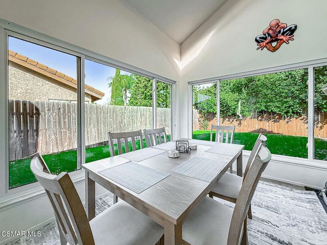 564 Strauss Drive, Newbury Park, CA 91320