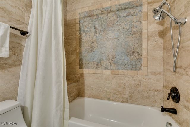 2135 Saratoga Street, Las Vegas, NV 89146