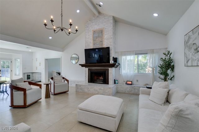 2135 Saratoga Street, Las Vegas, NV 89146