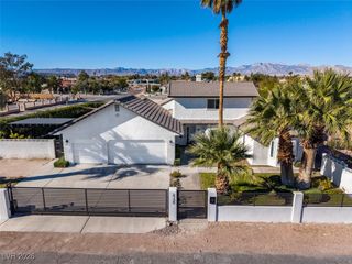 2135 Saratoga Street, Las Vegas, NV 89146