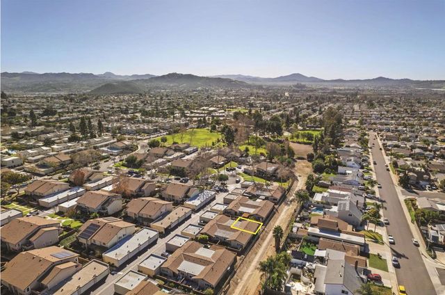 10214 Michala Pl, Santee, CA 92071