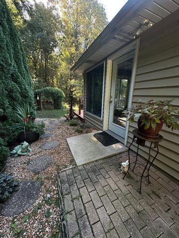 3431 Drivers Way, Chesterton, IN 46304