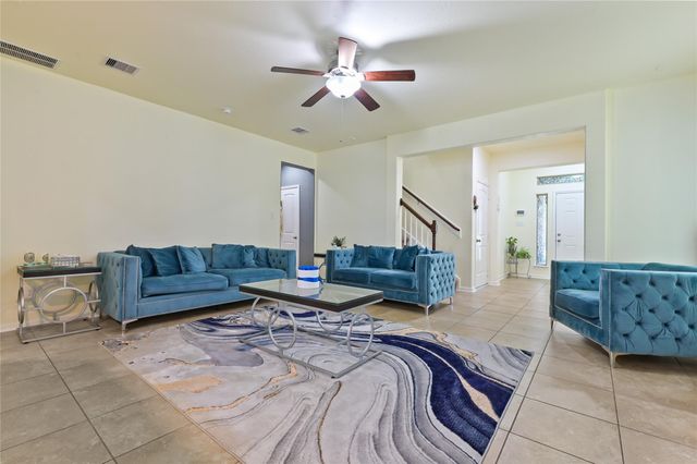 8126 Heartbrook Field Lane, Cypress, TX 77433
