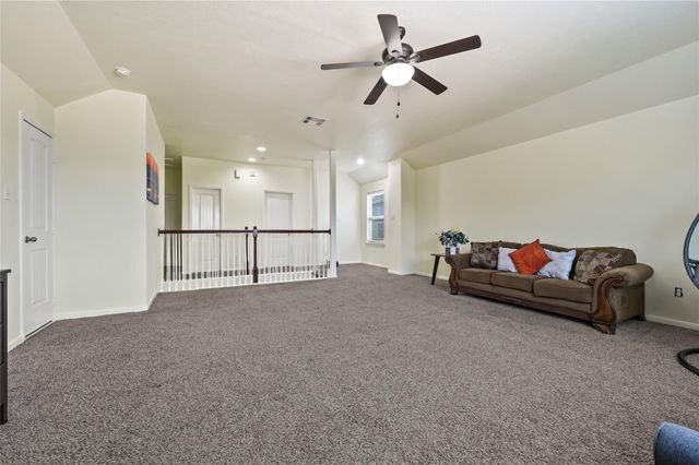 8126 Heartbrook Field Lane, Cypress, TX 77433