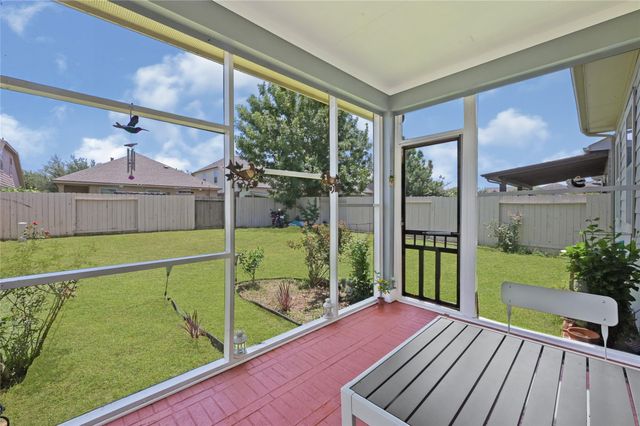 8126 Heartbrook Field Lane, Cypress, TX 77433