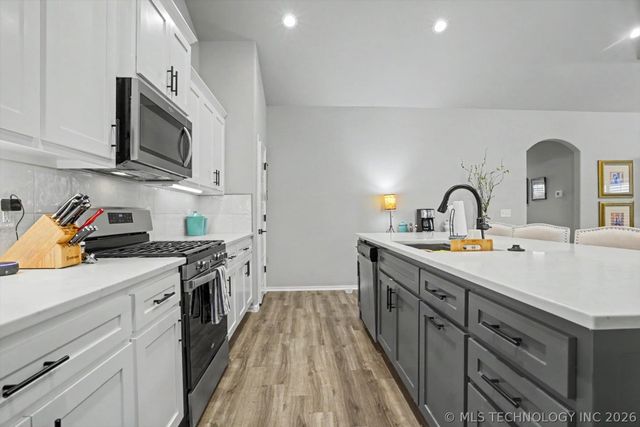 1926 W Imperial Street, Broken Arrow, OK 74011