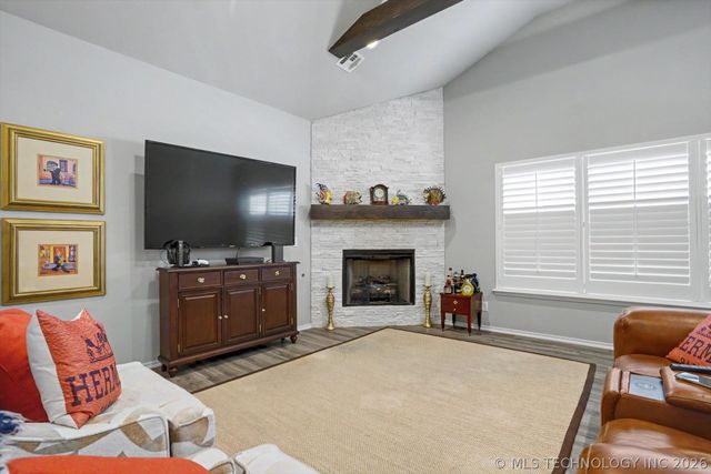 1926 W Imperial Street, Broken Arrow, OK 74011