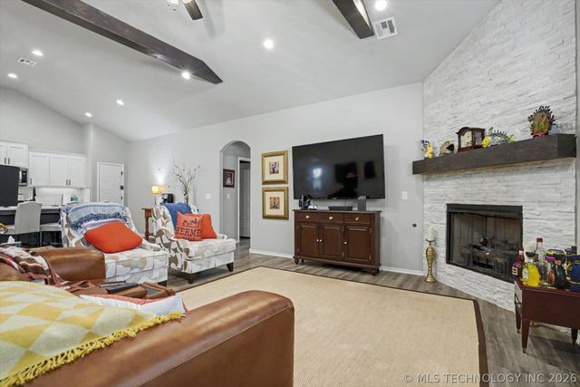 1926 W Imperial Street, Broken Arrow, OK 74011