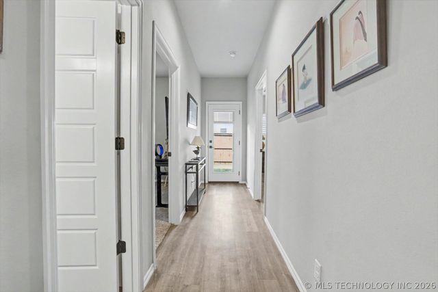 1926 W Imperial Street, Broken Arrow, OK 74011