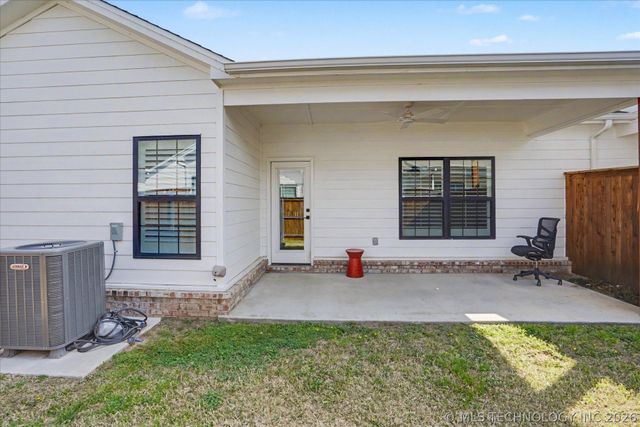 1926 W Imperial Street, Broken Arrow, OK 74011