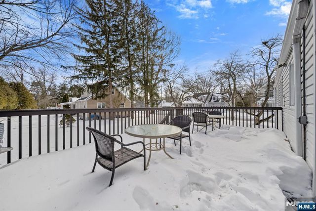 417 Tenakill Drive, Northvale, NJ 07647