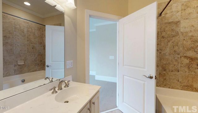 101 Finsbury Street, Durham, NC 27703