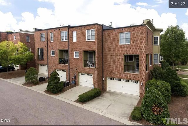 101 Finsbury Street, Durham, NC 27703