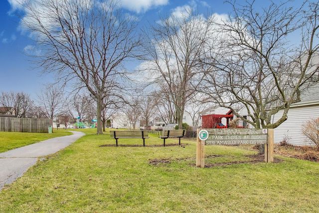 158 Jefferson Lane, Streamwood, IL 60107
