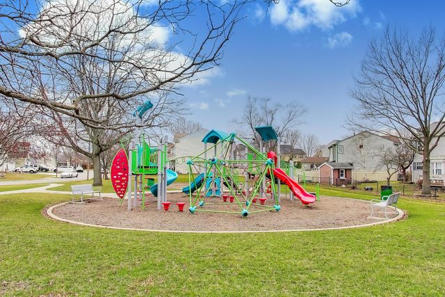 158 Jefferson Lane, Streamwood, IL 60107
