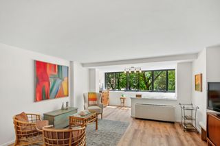 6 Whittier Pl 3L, Boston, MA 02114