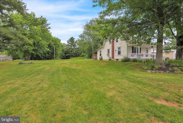 830 W ROUTE 897, Reinholds, PA 17569