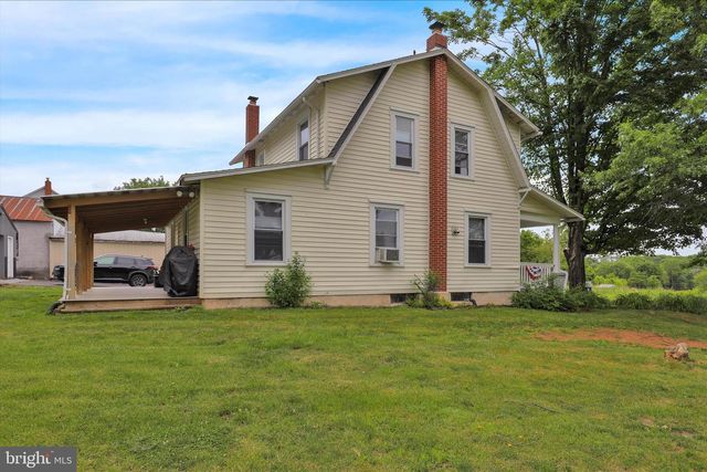 830 W ROUTE 897, Reinholds, PA 17569